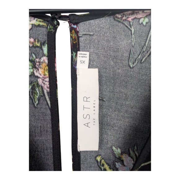 ASTR The Label | Floral Bell Sleeve Dress | Size XS | Black Multicolor - Picture 4 of 9